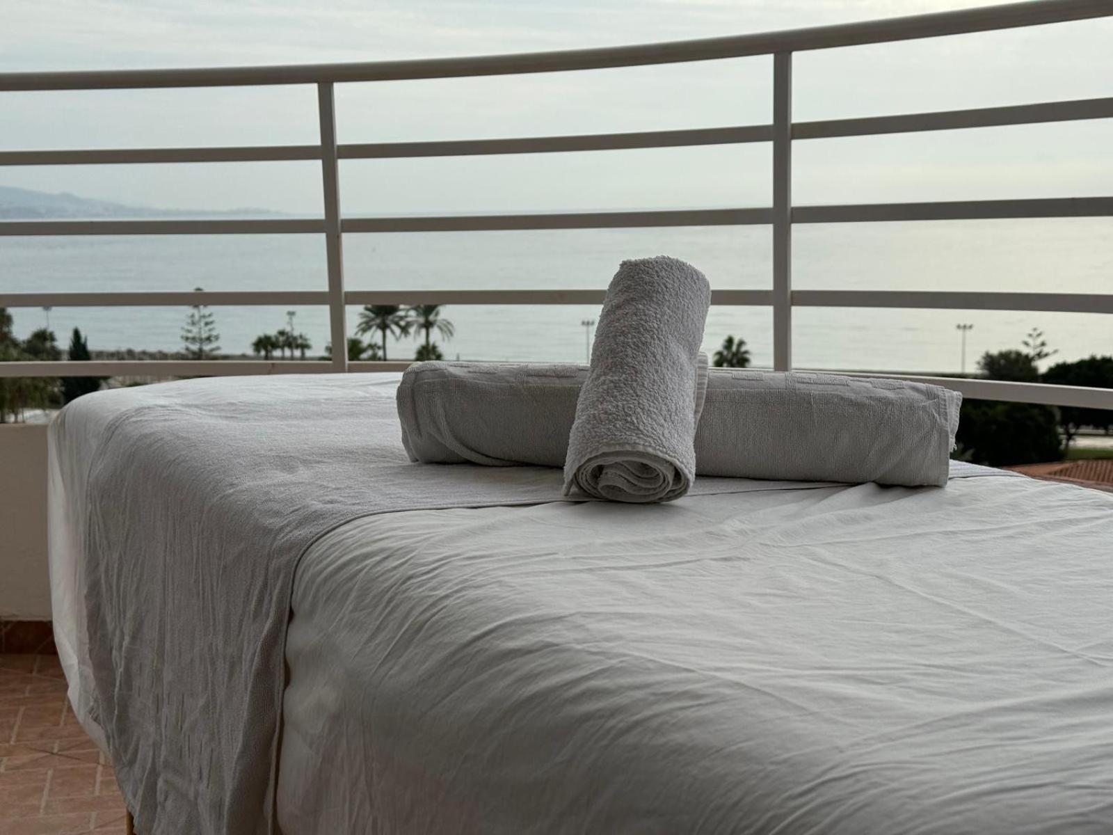 Appartement A&N Atico Downtown Torre Del Mar Extérieur photo